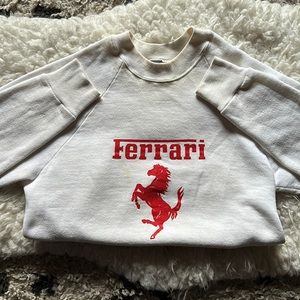 Ferrari sweatshirt. White. By Russel.